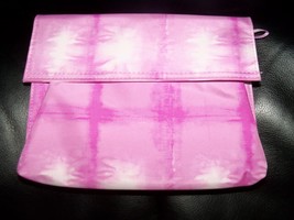 Clinique PURPLE/WHITE TRAVEL/Cosmetic/Make Up Bag Nwot - £10.47 GBP