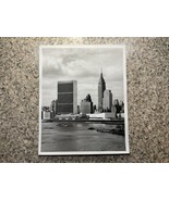 NEW YORK UN UNITED NATIONS BUILDING &amp; EMPIRE STATE NYC MANHATTAN ORIGINA... - $374.40 MXN