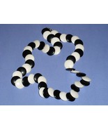 Necklace Black White Discs Costume Jewelry Vintage 1950&#39;s 1960&#39;s Urban L... - $760.08 MXN