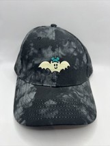 NWT Disney Parks 2023 Halloween Boo! Bat Gray Tie Dye Hat Glow In The Dark - £22.41 GBP