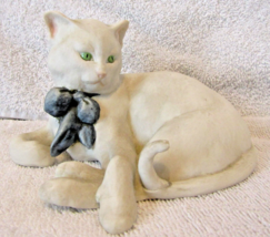 Giuseppe Cappe Biscuit Porcelain White Cat Figurine 1970 Signed Italy  - £155.03 GBP