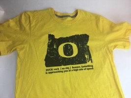 Oregon Ducks Nike t-shirt men&#39;s S cotton yellow Duck Is A Verb... - £12.30 GBP