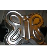 Wilton Butterfly Cake Pan (502-1158, 1979) - $245.70 MXN