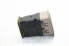 1999-2006 CHEVROLET SILVERADO TAHOE DRIVER LEFT SIDE AIR VENT TAN H0104 image 6