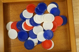 VINTAGE Lot Ribbed Gambling Casino Plastic Red White &amp; Blue Poker Chips 50+ - $10.93