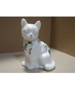 Vintage Fenton White Gloss Sitting Cat w/ Purple Hand painted Flowers - £31.86 GBP