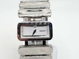 Dnky Watch Womens New Battery Silver Tone 31mm - £21.94 GBP
