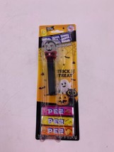 PEZ Trick or Treat VAmpire Candy Dispenser with 3 Flavored Candy 01/27/28 - £5.57 GBP