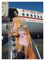 Pacific Southwest Airlines Flight Stewardesses Getting Off Plane 5X7 Photo - £6.68 GBP
