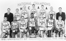 1961 Cincinnati Bearcats 8X10 Photo Basketball Ncaa National Champs Wide Border - £4.77 GBP