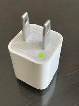 APPLE A1265 IPHONE TRAVEL CHARGING PORT WHITE OUTPUT:5V=1A - £7.25 GBP