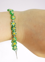 MURANO green glass beads bracelet Millefiori &amp; heart pendant Murrina lampwork Ma - £19.93 GBP