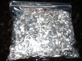 1000 Aluminum Silver Pull Tabs Pop Tops Soda Cans Great For Arts &amp; Crafts   - £7.81 GBP
