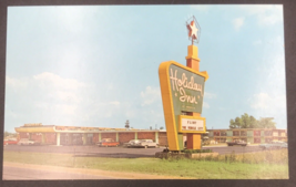 Vintage Holiday Inn Flint MI Michigan Postcard Hwy 23 &amp; Hwy 121 - £6.14 GBP