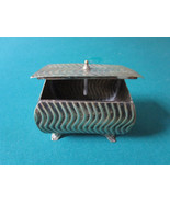 ANTIQUE SILVERPLATE JEWELRY BOX EPNS A1 - HAMMERED BODY 3 1/2 X 3 X 4&quot;  - $1,429.88 MXN