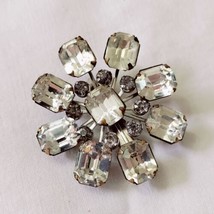 Vintage Clear Prong Set Baguette Rectangle Round Rhinestone Brooch Pin Circle - £14.09 GBP