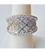 Authenticity Guarantee

10K YELLOW GOLD SPARKLING DAMOND RING SIZE 7 - $12,615.74 MXN