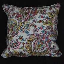 Newport Paisley Pillow Sham  19″ x 19″  - £19.97 GBP