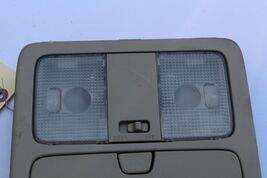 2003-2004 INFINITI G35 SEDAN INTERIOR CENTER OVERHEAD ROOF DOME LIGHT K2863 image 2