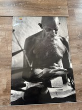 Apple Think Different Poster 1997 Mahatma Gandhi Black &amp; White Rare Vintage - $665.38 MXN