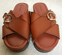 Time and Tru Women&#39;s Memory Foam Sandals Size 6 NWOT - $14.03