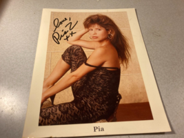 Pia Ziadora Autographed 8 x 10 Photo Love Pia - £11.70 GBP