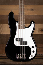 Squier Mini P-Bass, Laurel Fingerboard, Black - £156.44 GBP