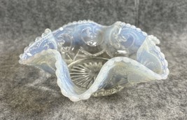 Dugan Jeweled Heart Glass Berry Bowl Blue/White Opalescent Circa 1905. Rare - £17.66 GBP