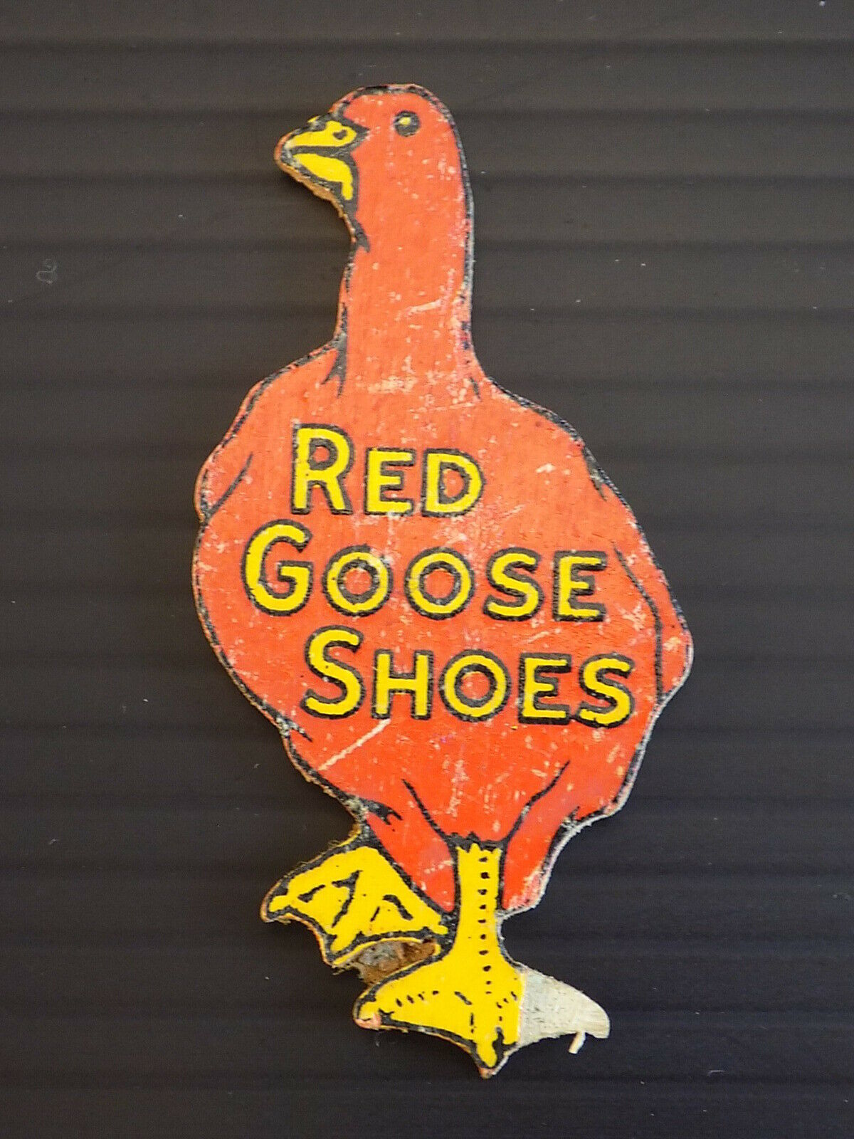 Vintage RED GOOSE SHOES Wooden Decal 2&quot; Tall Goose Emblem - $5.93