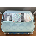 Nordic Ware Artisan Serve 2-in-1 Reversible Cakes &amp; Cupcakes Carrier - NEW! - $459.19 MXN