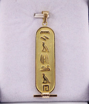 Cartucho colgante de oro egipcio de 18 quilates de ancho 2 nombres en... - £413.30 GBP+