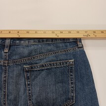 Old Navy RN#54023 Women's Blue Cotton Frayed Bottom Denim Skirt Size 8 image 5