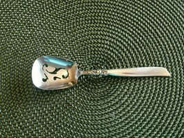 Community south seas serving spoon pierced silverplate  5-5/8" - £10.87 GBP