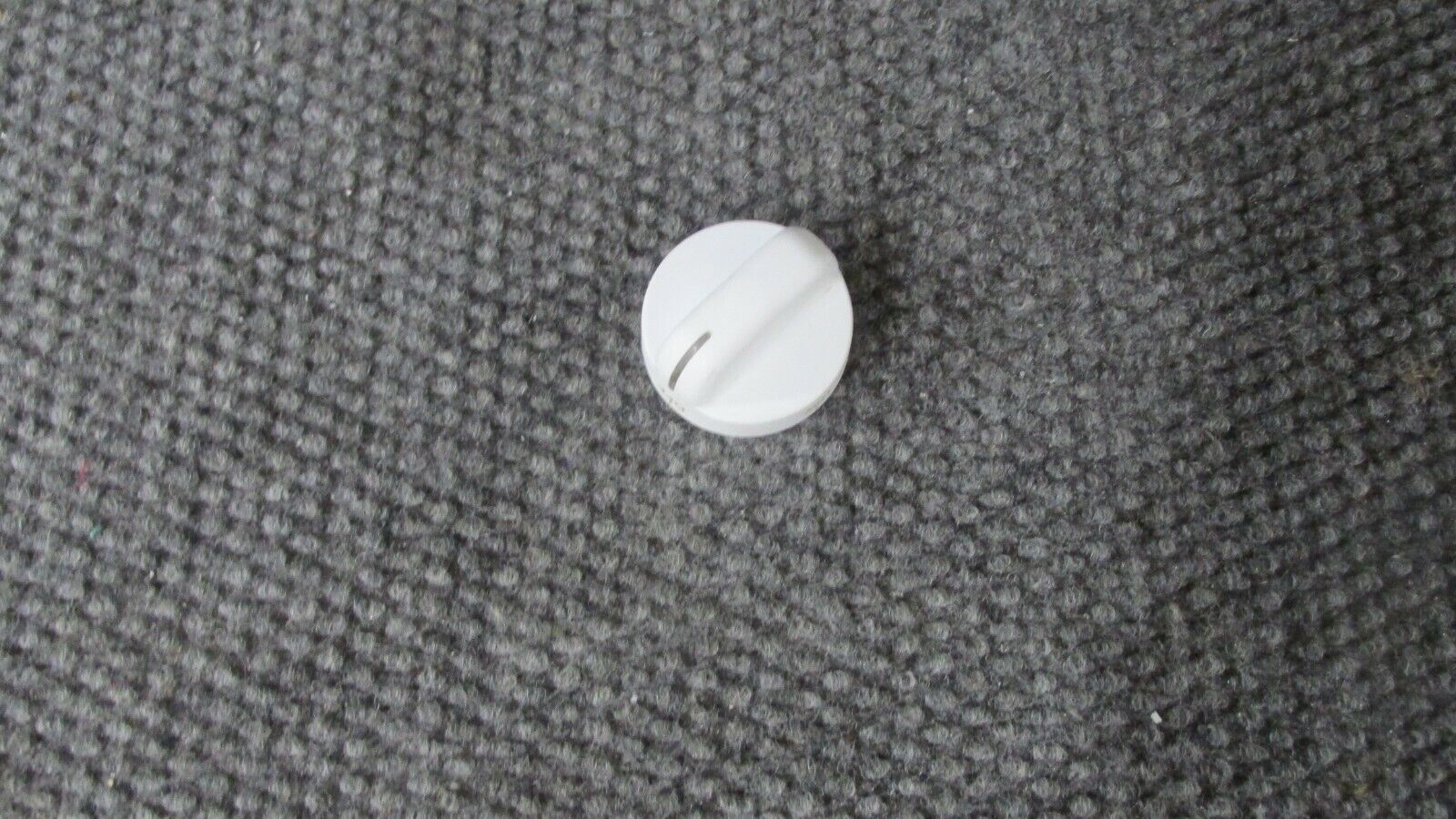 WP8273104 WHIRLPOOL RANGE OVEN CONTROL KNOB WHITE - $7.00
