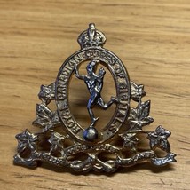 Vintage Royal Canadian Corps of Signals Hat Cap Badge Military Militaria... - £27.63 GBP