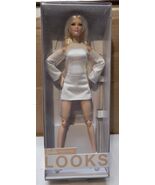 MODEL #6 BLONDE BARBIE SIGNATURE LOOKS DOLL ARTICULATED 2020 MATTEL GXB2... - €56,69 EUR