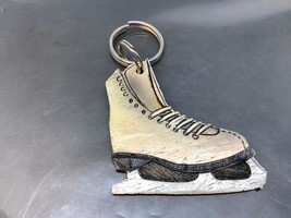 Vintage Hand Painted Keyring White Skate Keychain Ancien Porte-Clés Patin Blanc - £7.69 GBP