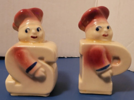 Vintage Shawnee Chubby Chef Salt and Pepper Shakers Ceramic Collectible ... - £15.41 GBP