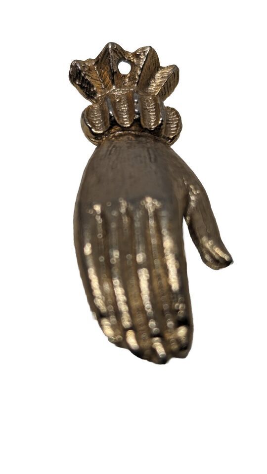 Vintage Victorian Style Gold Tone Fancy Hand charm glove aprox  1.5&quot; - $8.91