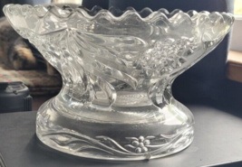 Round Cut Glass Decorative Dish/Bowl 8 Inch Round Pedestal Potpourri Can... - £23.58 GBP
