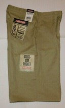 Dickies 13&quot; Shorts Size 30 Brand New - £18.87 GBP