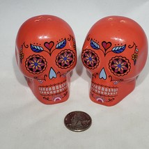 Red Sugar Skull Day Of The Dead Salt and Pepper Shakers Kitchen Halloween Decor - £9.60 GBP