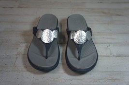 Crocs Sanrah Wedge Sandals Flip Flops Women Size 6 Navy Blue Hammered Silver - £17.25 GBP