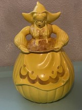 Red Wing Yellow &amp; Brown Dutch Girl Katrina Cookie Jar Storage Vintage Circa 1940 - £69.18 GBP