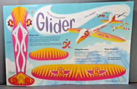 McDonald&#39;s Rare Paper Glider Pop Out and Play Birdie 2017 Placemat  Made... - £22.45 GBP