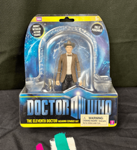 VTG Y2K Doctor Who 11th Doctor Matt Smith with Cowboy Hat Action Figure - $17.42