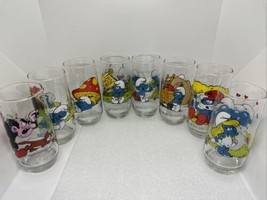 Vintage LOT of 8 Peyo 1982 Smurfs Wallace Berrie &amp; Co Collector Glasses Hardees - £37.08 GBP