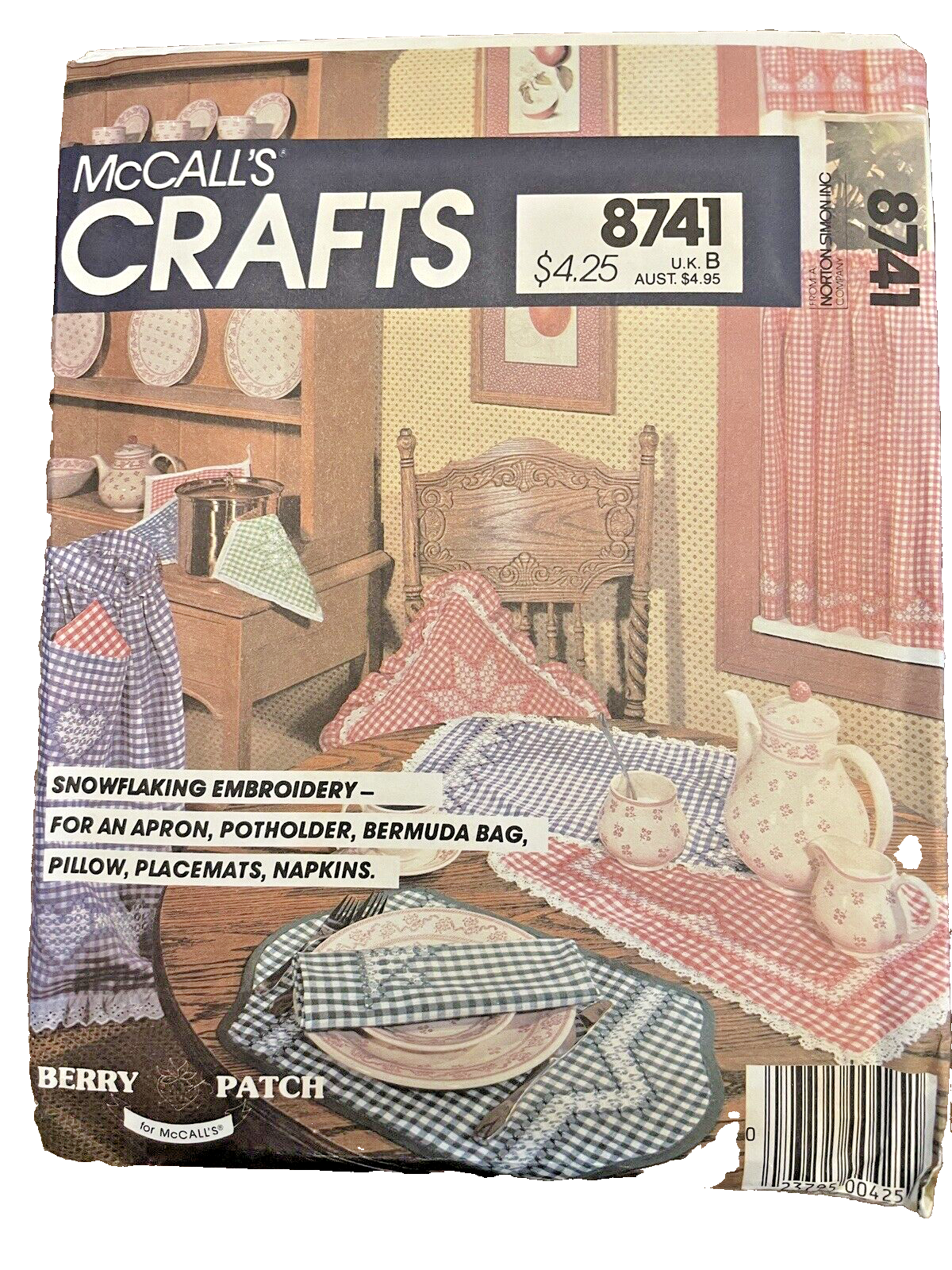 Sewing Pattern McCalls 8741 Placemats Potholder Napkins Embroidery Uncut Craft - $12.97