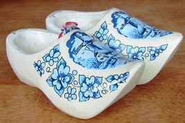 Vintage Commemorative Souvenir From Holland Wooden Pair Clogs Windmill - £4.79 GBP