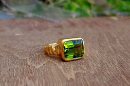 Certified 5Ct Emerald cut Green Peridot 14K yellow gold Plate Ring for man/woman - £66.51 GBP